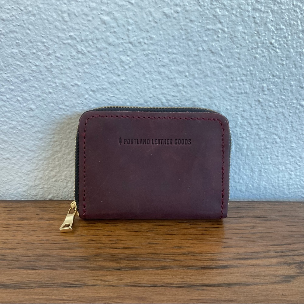 🆕Portland Leather Goods Merlot Small Accordion